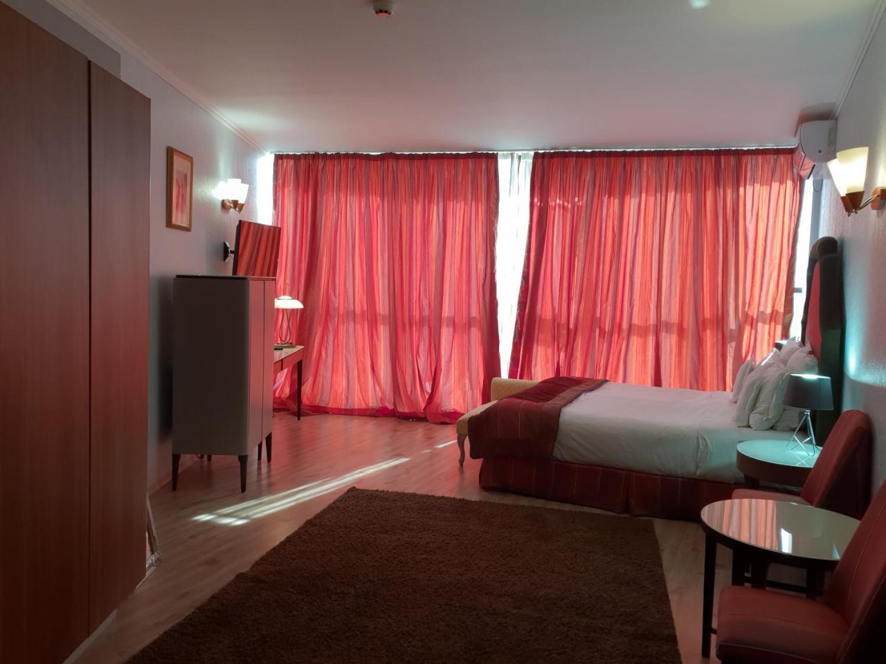 Hotel Tempo Boutique Pazardzhik Bagian luar foto